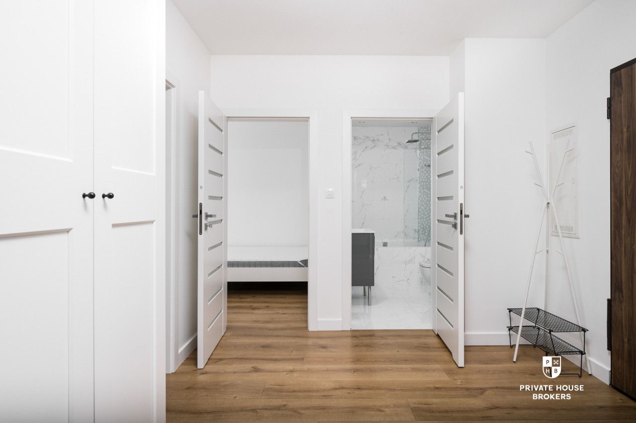 Sunny and air-conditioned 3-room apartment in Wiślane Tarasy 2.0 - Apartment - Rent - Kraków, Śródmieście / Grzegórzki