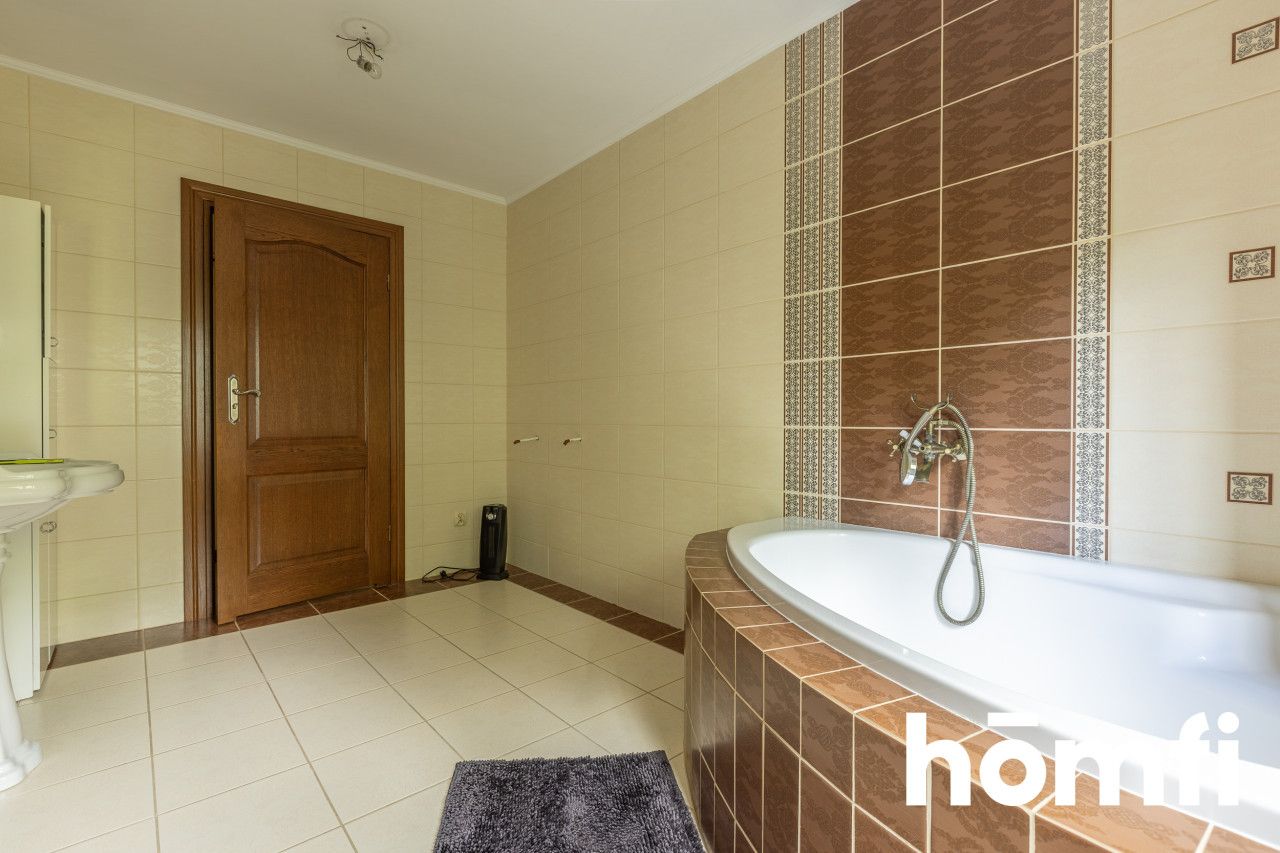560 m² House for Hotel or Agritourism - Commercial premises - Sale - Włoszczowski, Włoszczowa