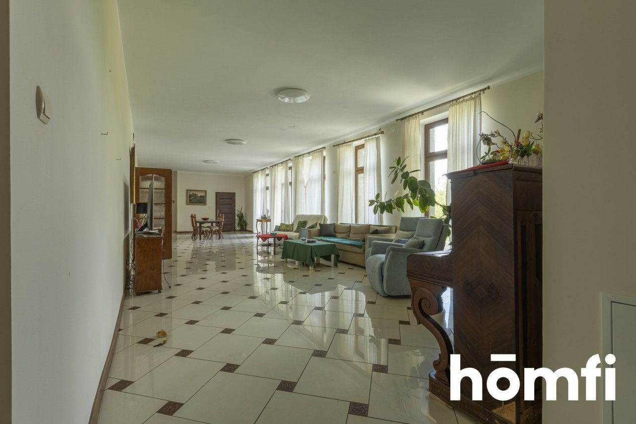 560 m² House for Hotel or Agritourism - Commercial premises - Sale - Włoszczowski, Włoszczowa