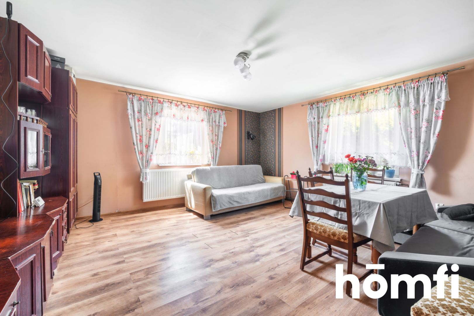 Log house surrounded by forest – 25 minutes from Lublin - House - Sale - Świdnicki, Piaski / Młodziejów
