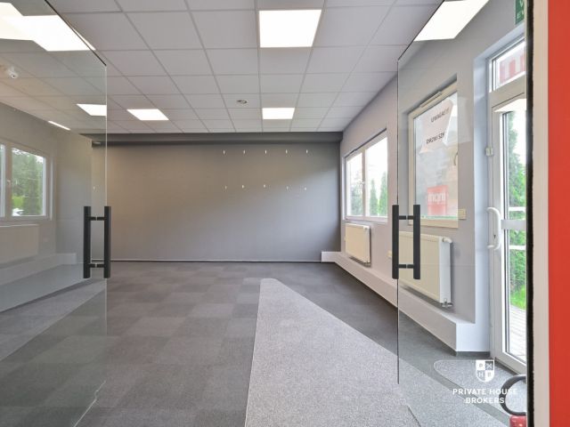 Groundfloor commercial space 139m2, Brzezie - Комерційне приміщення - Оренда - Krakowski, Zabierzów / Brzezie