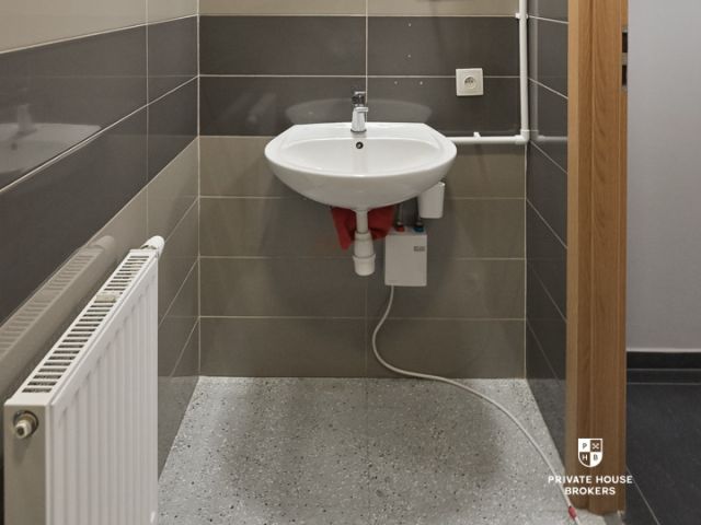Groundfloor commercial space 139m2, Brzezie - Комерційне приміщення - Оренда - Krakowski, Zabierzów / Brzezie
