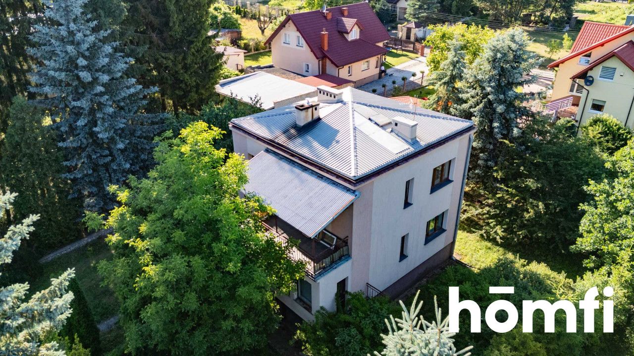 A large, green plot with a house to be renovated in a quiet district of Radom - Дім - Продаж - Radom, Rajec Poduchowny