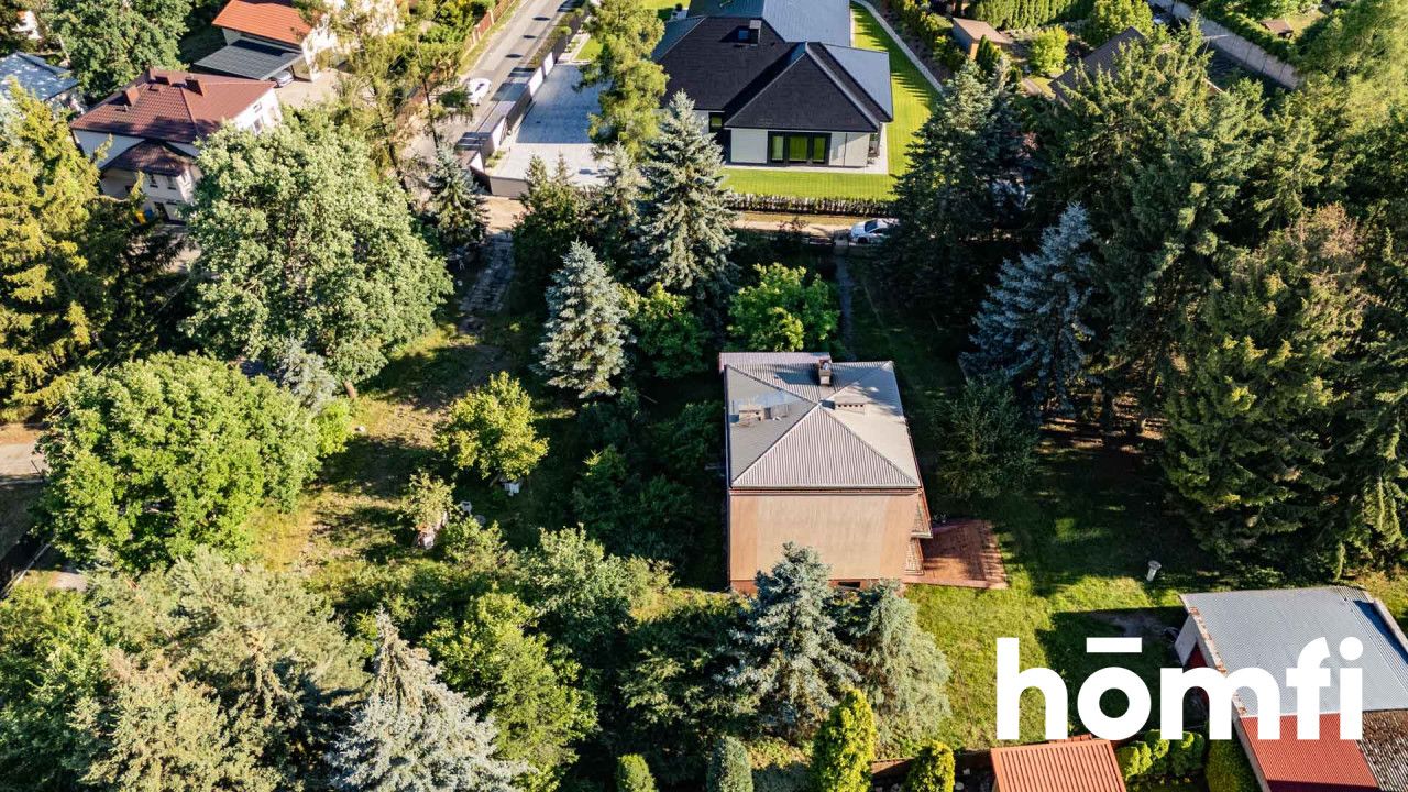 A large, green plot with a house to be renovated in a quiet district of Radom - Дім - Продаж - Radom, Rajec Poduchowny
