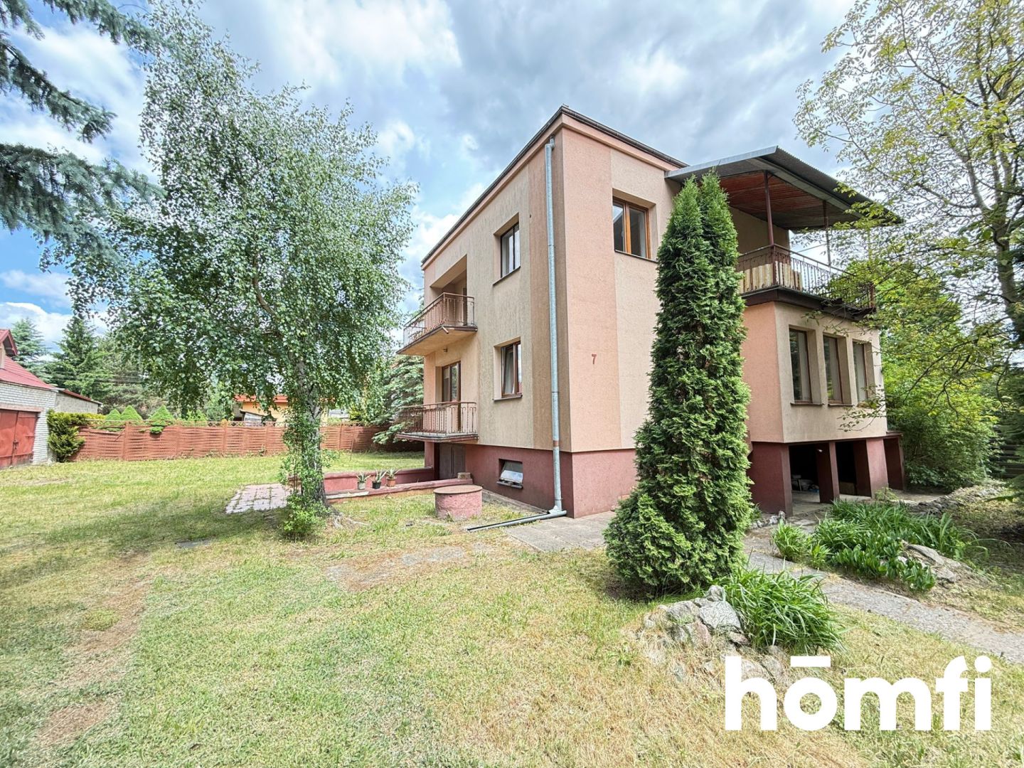 A large, green plot with a house to be renovated in a quiet district of Radom - Дім - Продаж - Radom, Rajec Poduchowny