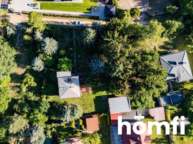 A large, green plot with a house to be renovated in a quiet district of Radom - Дім - Продаж - Radom, Rajec Poduchowny