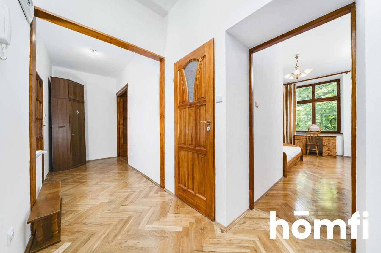 An exceptional, spacious apartment in the heart of Kraków's Kazimierz district. - Apartment - Rent - Kraków, Śródmieście / Kazimierz