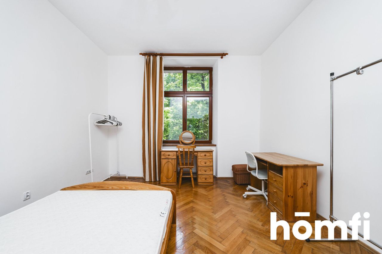 An exceptional, spacious apartment in the heart of Kraków's Kazimierz district. - Apartment - Rent - Kraków, Śródmieście / Kazimierz