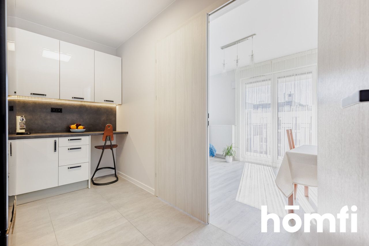 New 3-bedrooms apartment with great public transport and a garage - Apartment - Rent - Warszawa, Włochy