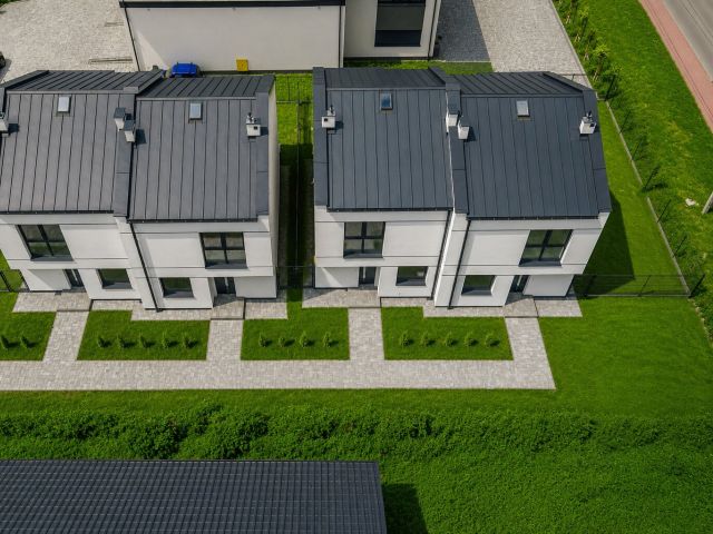 HOUSE WITH 143 M² GARDEN | SMOCZKA | PARKING - House - Sale - Mielecki, Mielec / Smoczka