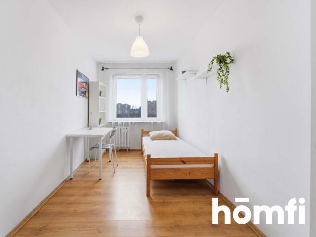 67 m² by Three Ponds Valley | 4 rooms | Balcony - Квартира - Продаж - Katowice, os. Paderewskiego