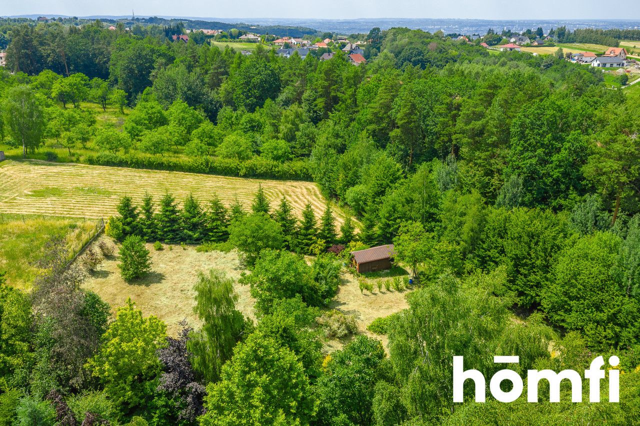 Fenced plot next to the state forest with a cottage - Ділянка - Продаж - Rzeszowski, Chmielnik