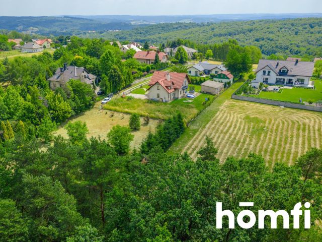 Fenced plot next to the state forest with a cottage - Ділянка - Продаж - Rzeszowski, Chmielnik