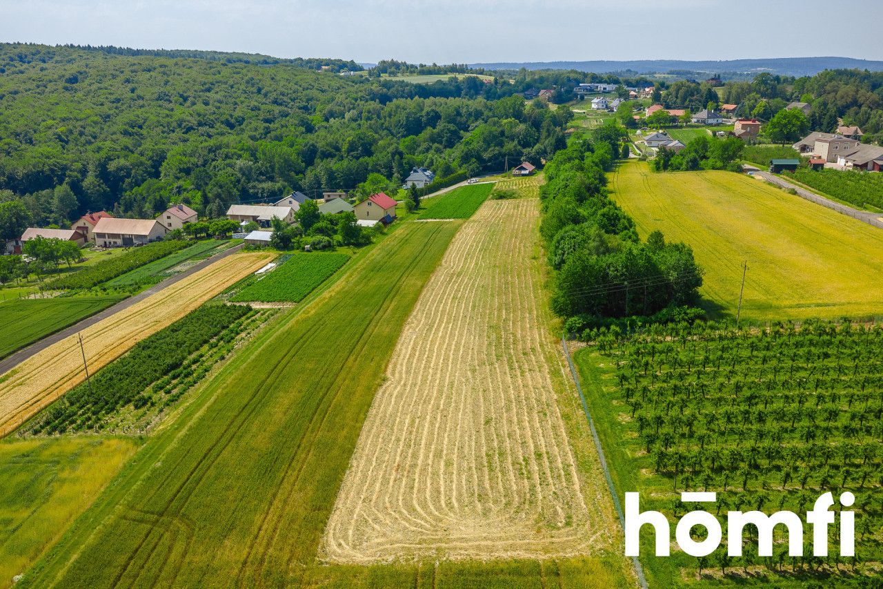 Scenic Plot | Utilities On-Site | Planning Approval for 5 Houses - Ділянка - Продаж - Rzeszów, Budziwój