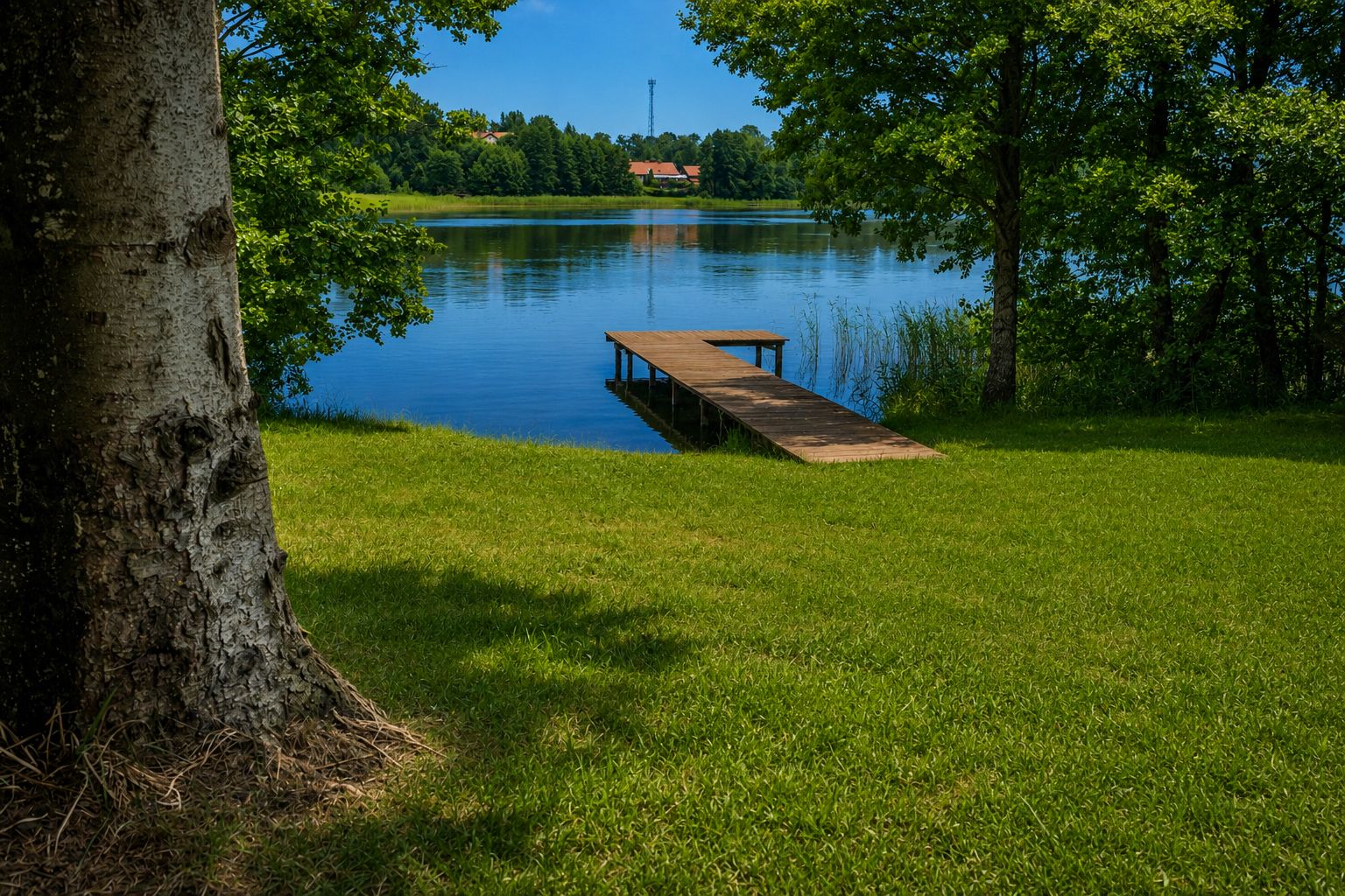 Charming house with a shoreline and a new pier - Дім - Продаж - Olsztyński, Świątki / Brzydowo