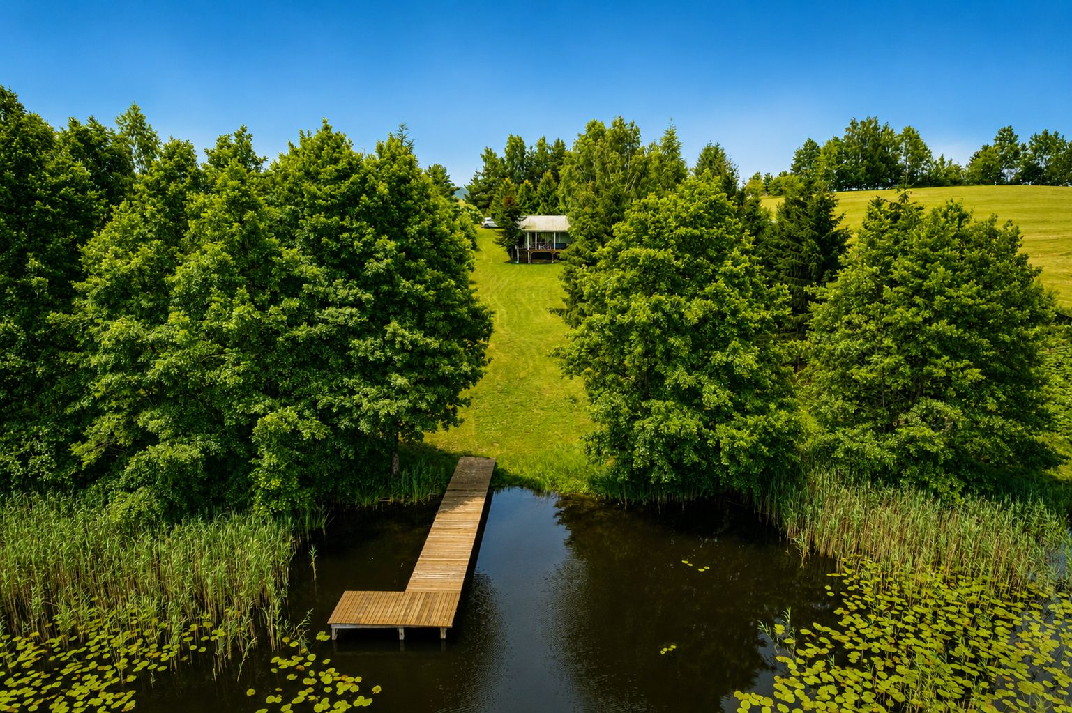 Charming house with a shoreline and a new pier - Дім - Продаж - Olsztyński, Świątki / Brzydowo