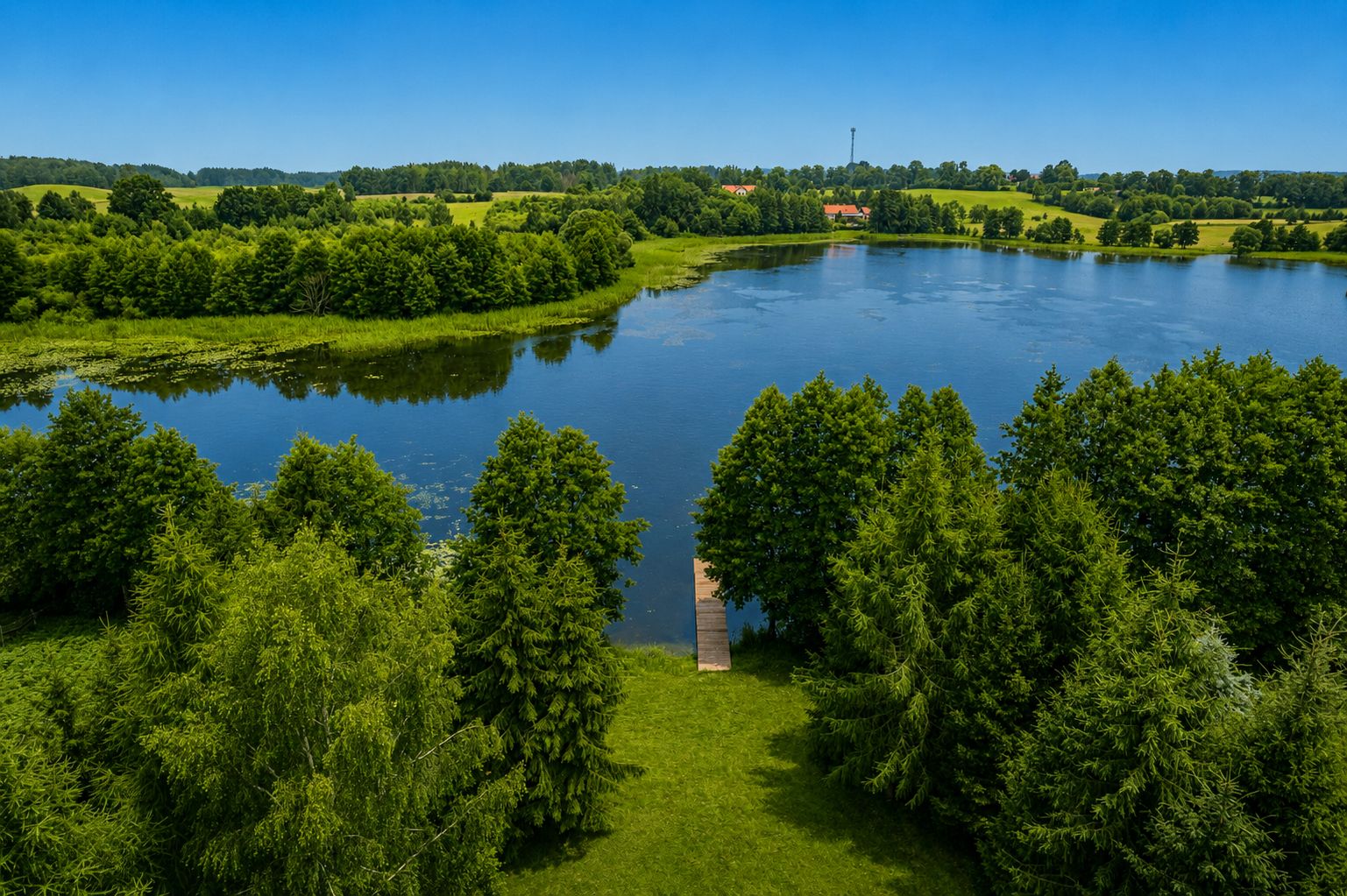 Charming house with a shoreline and a new pier - Дім - Продаж - Olsztyński, Świątki / Brzydowo