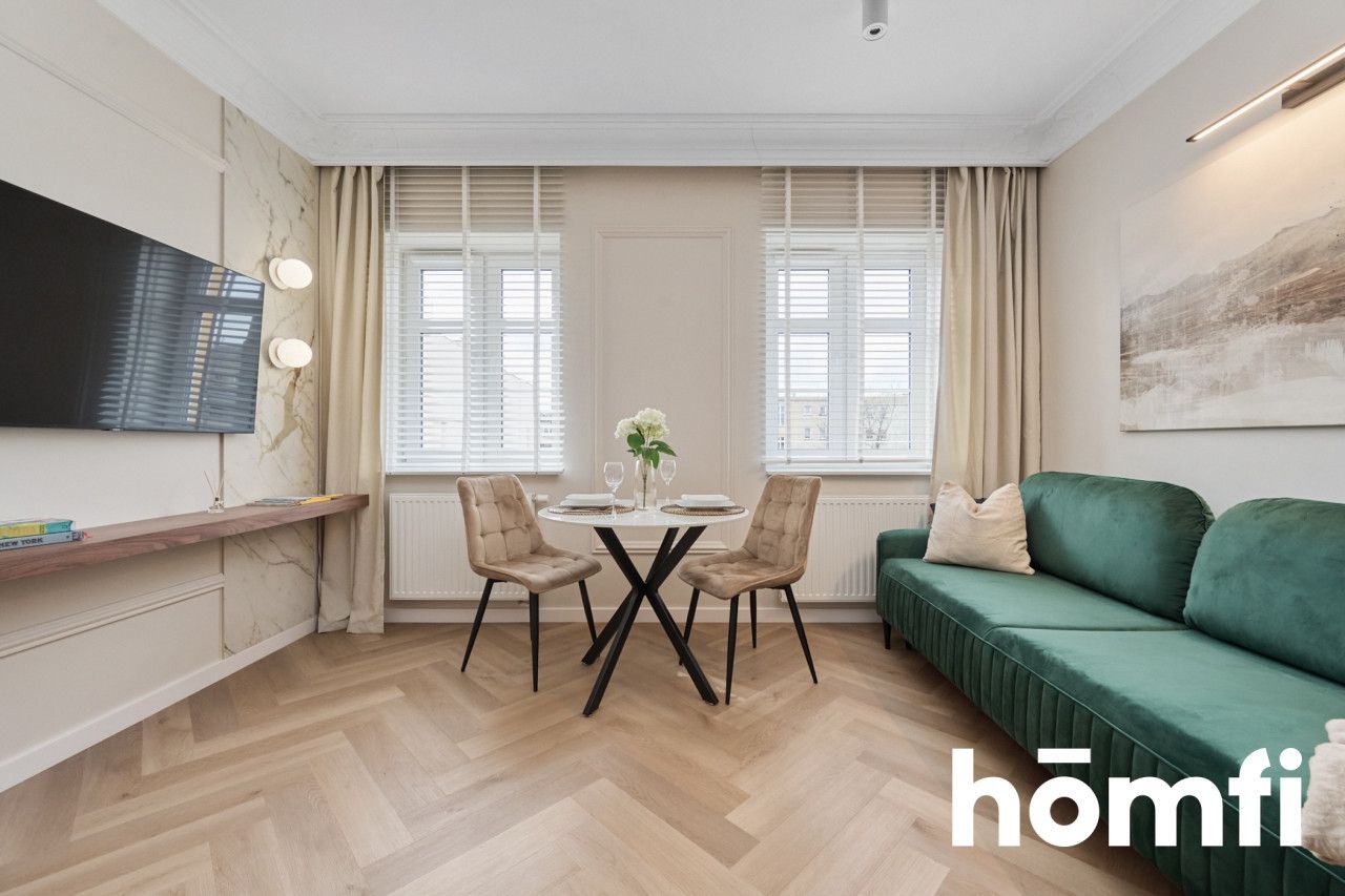 For rent a luxury studio in a renovated historic building with an elevator, in the heart of Wrocław - Квартира - Оренда - Wrocław, Stare Miasto