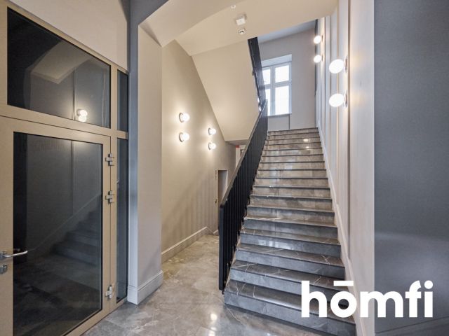 For rent a luxury studio in a renovated historic building with an elevator, in the heart of Wrocław - Квартира - Оренда - Wrocław, Stare Miasto