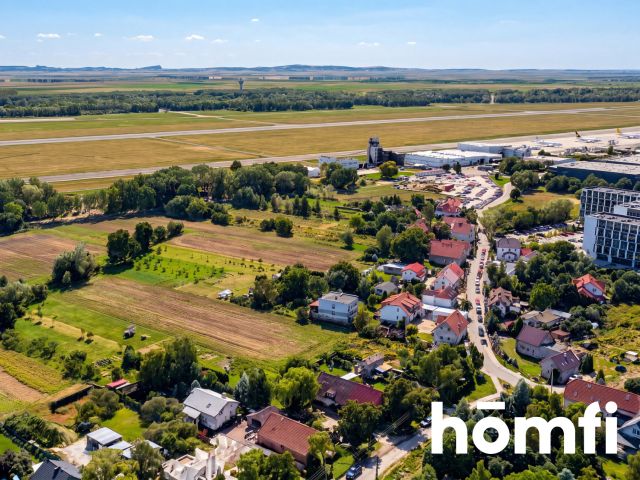Investment Land | Next to Wrocław Airport - Plot - Sale - Wrocław, Fabryczna / Strachowice