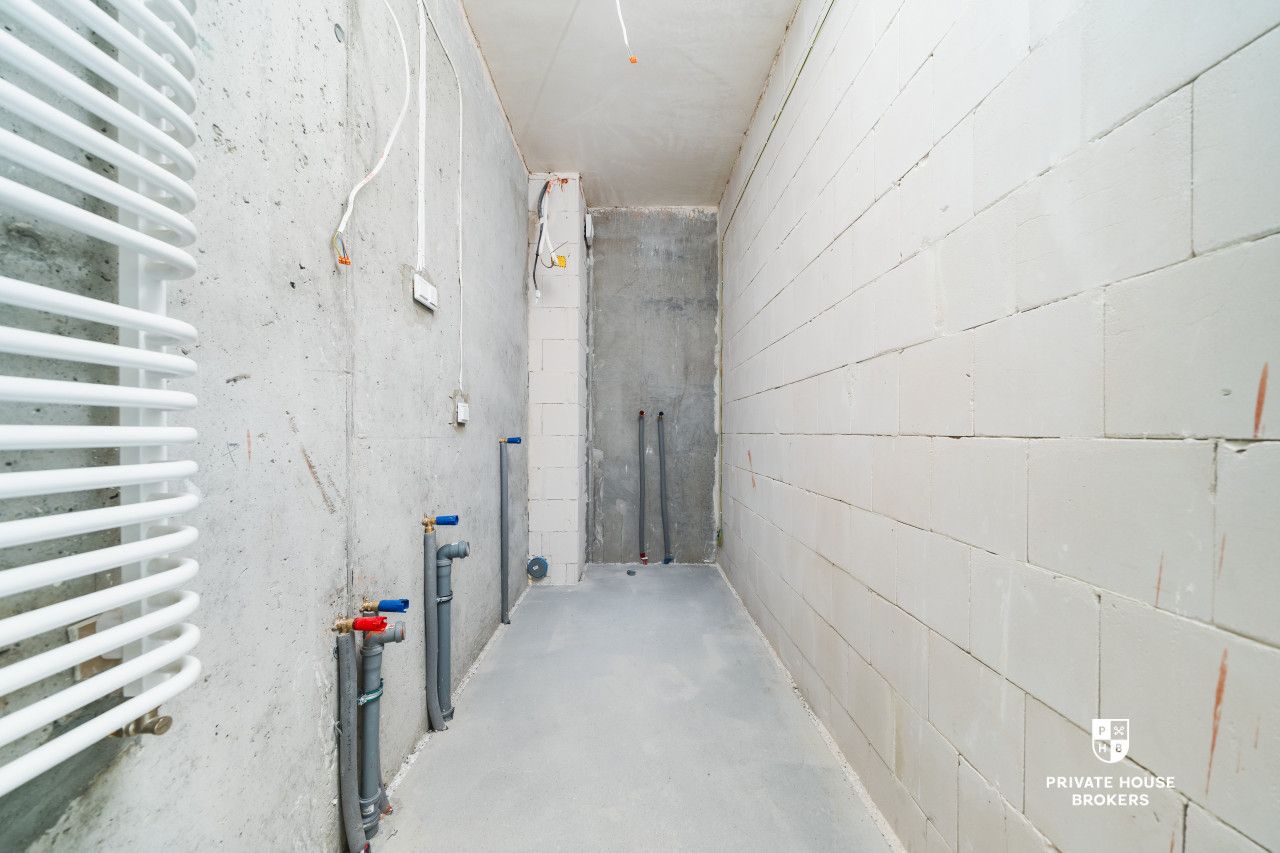 Compact investment commercial space in the heart of Stare Podgórze district - Commercial premises - Sale - Kraków, Podgórze