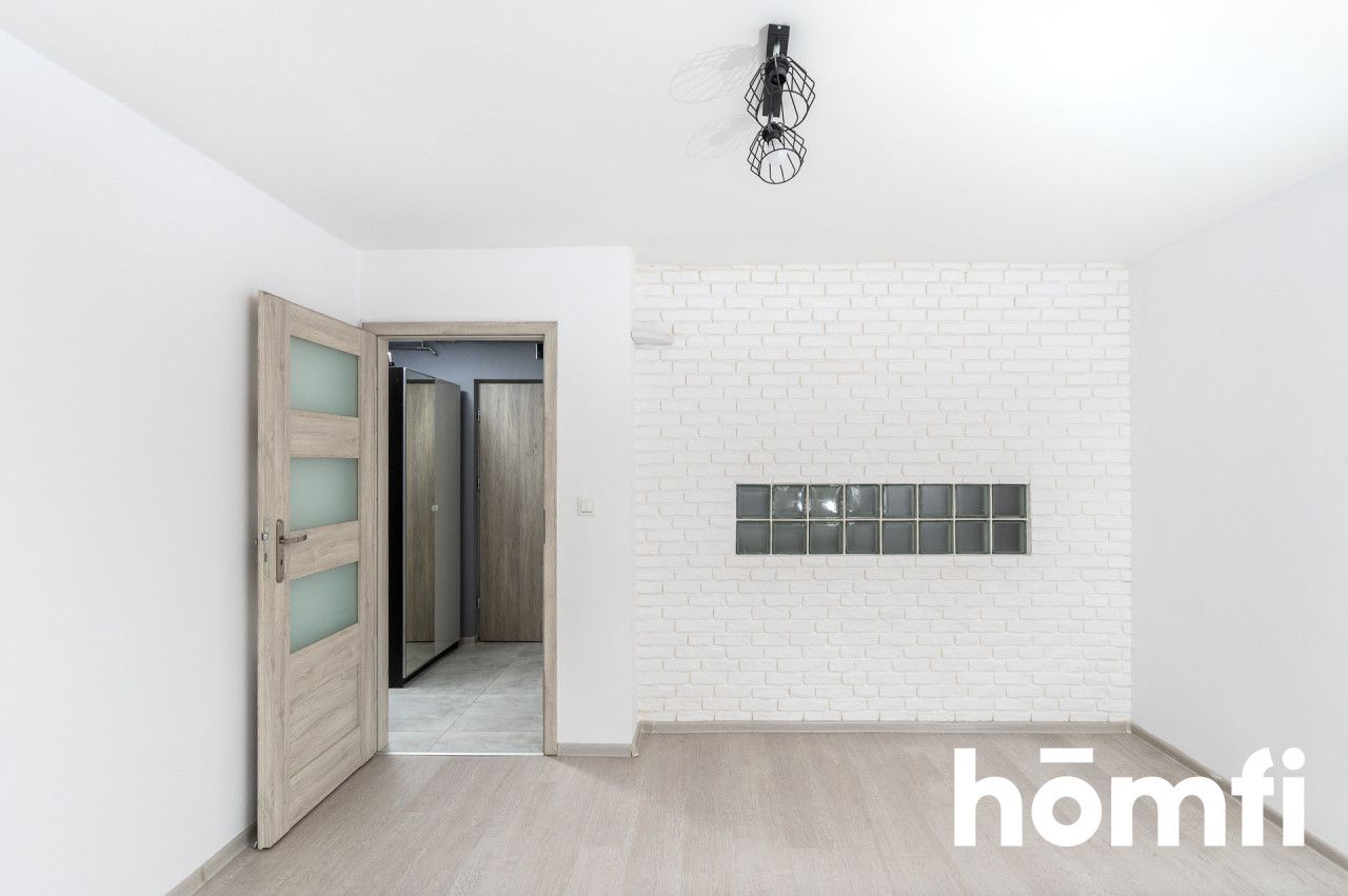 COZY, EASY 2 ROOMS | SEPARATE KITCHEN | JAGIELLOŃSKIE HOUSING ESTATE | FOURTH FLOOR | GREAT INFRASTRUCTURE - Apartment - Sale - Kraków, Nowa Huta / Bieńczyce