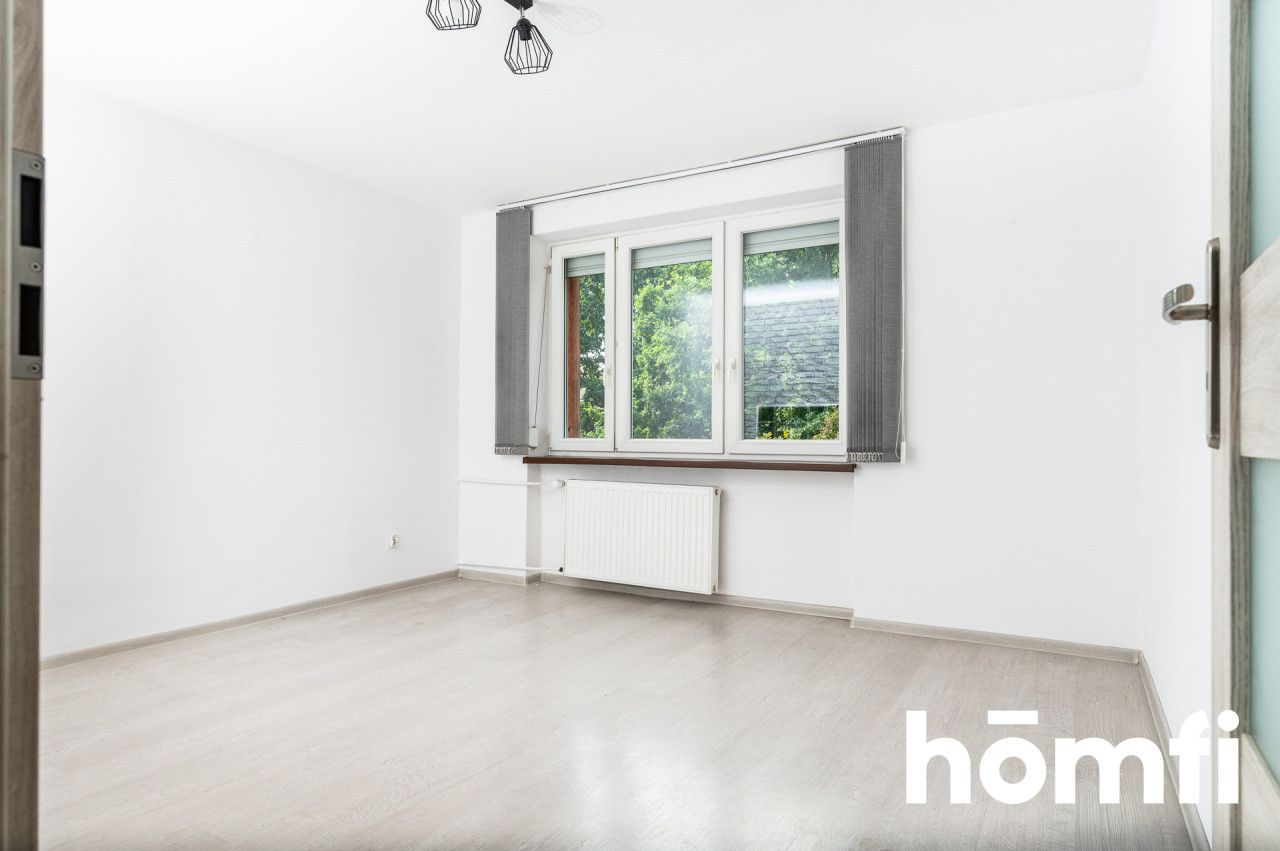 COZY, EASY 2 ROOMS | SEPARATE KITCHEN | JAGIELLOŃSKIE HOUSING ESTATE | FOURTH FLOOR | GREAT INFRASTRUCTURE - Apartment - Sale - Kraków, Nowa Huta / Bieńczyce
