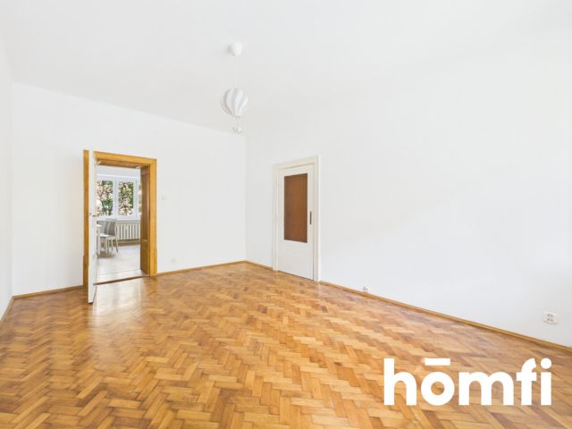 Great Potential | Ground Floor | Close to the Courthouse & Old Town - Apartment - Sale - Toruń, Mokre