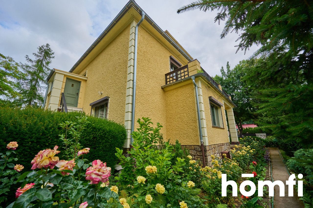 Pre-war villa with a garden – Spa business or private residence - Дім - Продаж - Ząbkowicki, Ząbkowice Śląskie