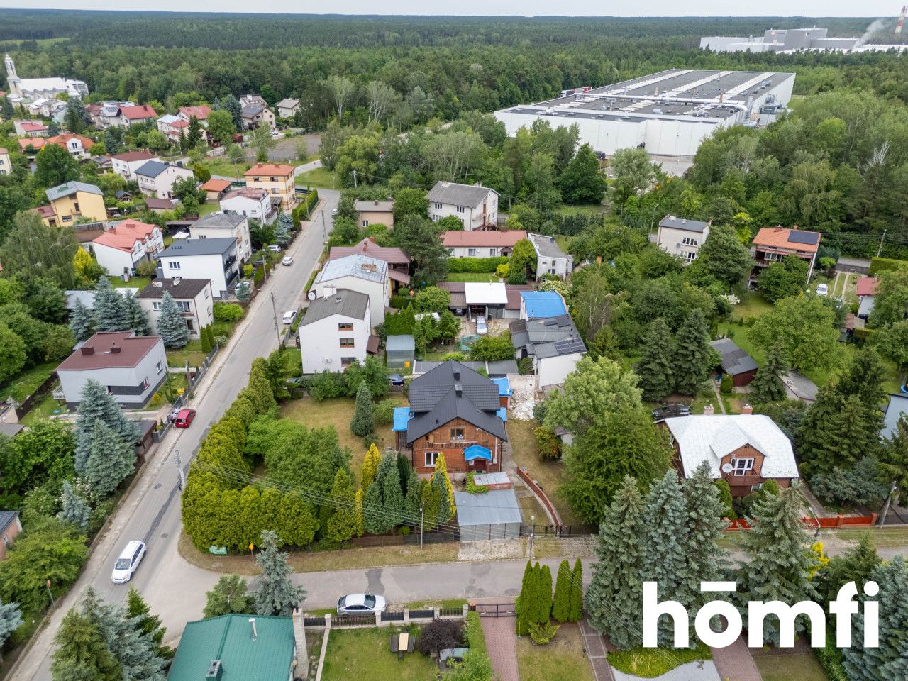 Wooden House, Two Independent Residential Units, 1,300 m² Plot - Дім - Продаж - Starachowicki, Starachowice / Orłowo