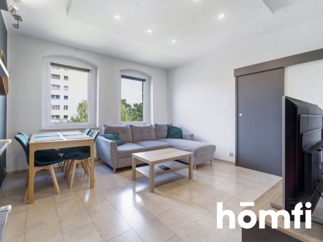 Apartment in the heart of Zabrze – Perfect starter apartment - Квартира - Продаж - Zabrze, Centrum Południe
