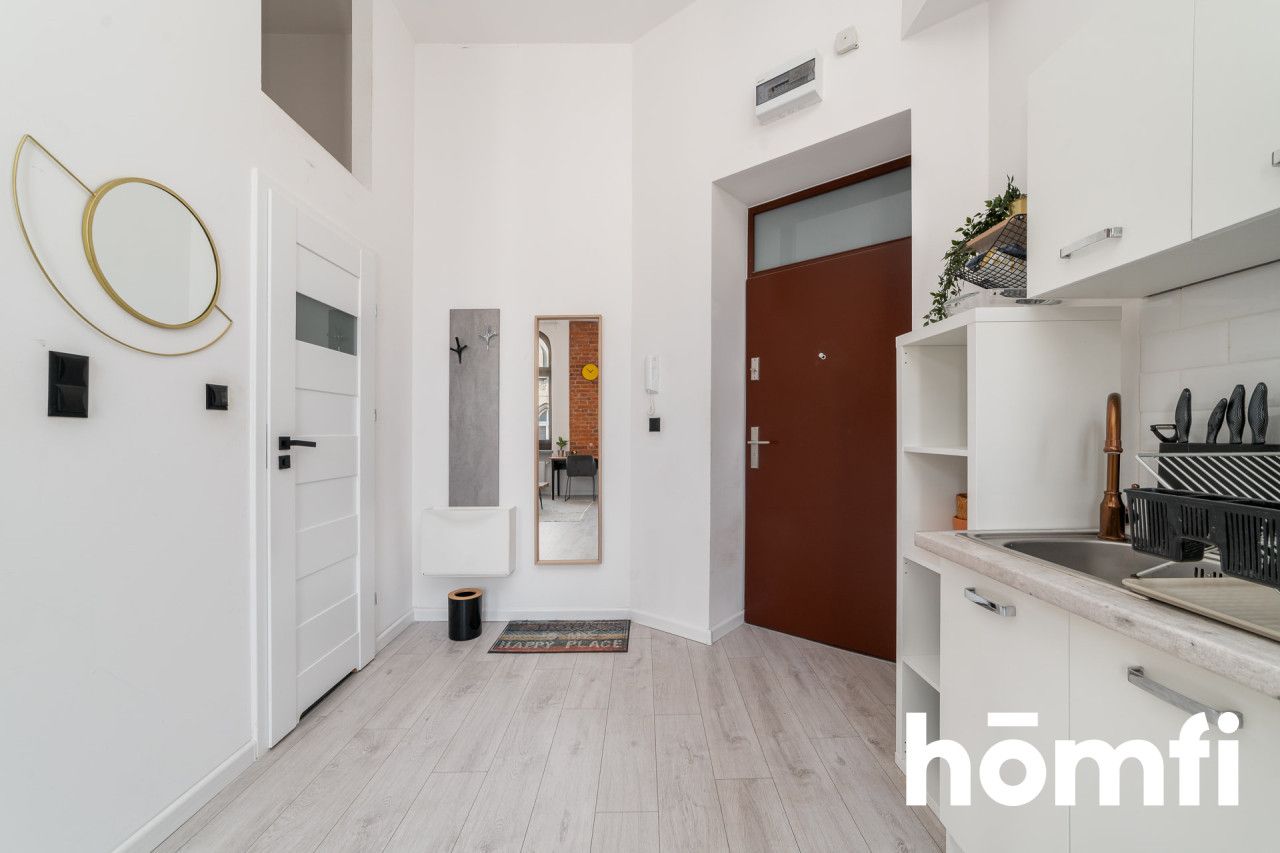 A functional 31 m² studio apartment is available for rent on the 3rd floor of a building on Legionów Street - Квартира - Оренда - Łódź, Polesie