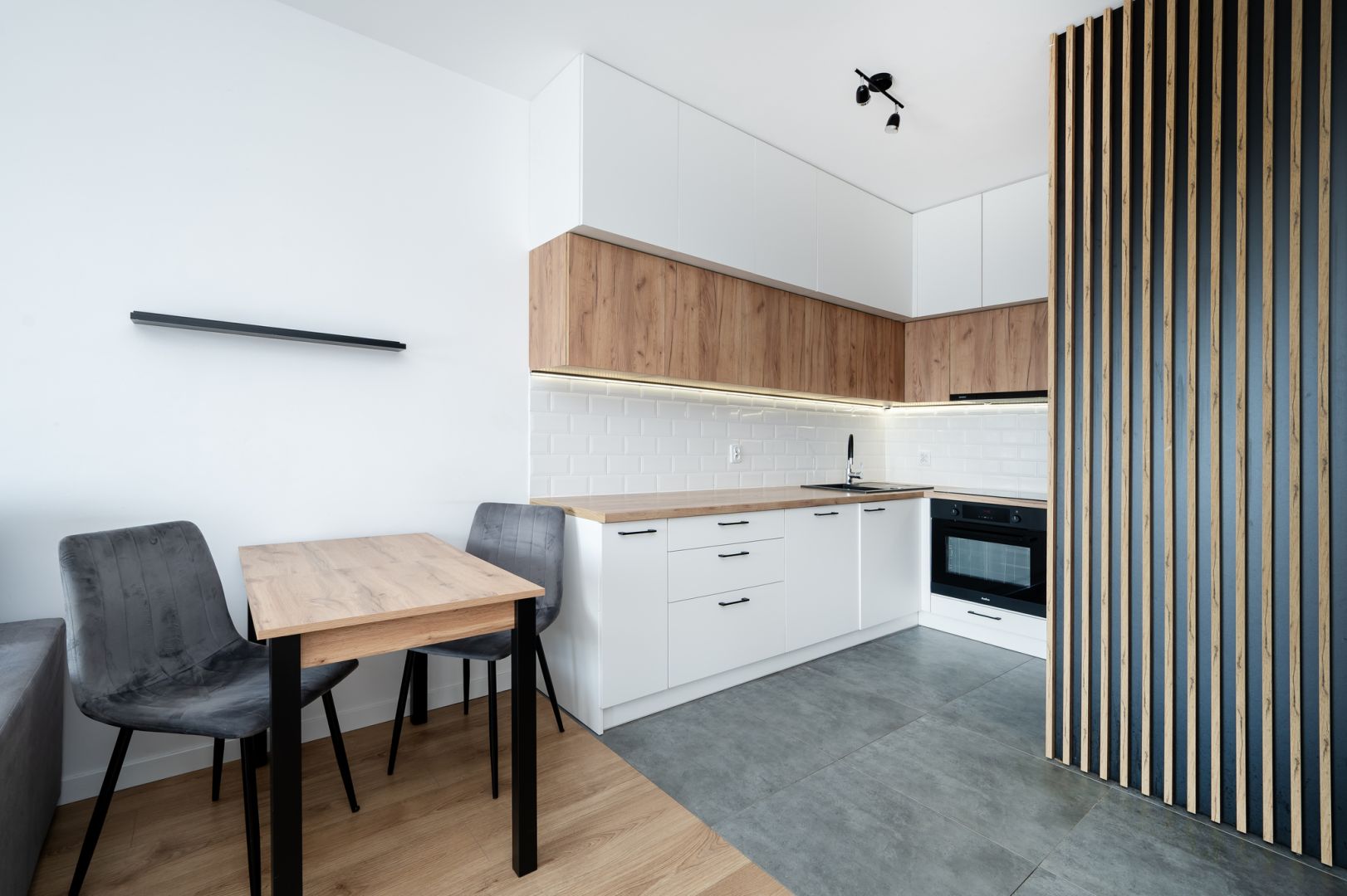 Modern 2-room apartment with air conditioning and balcony | ul. Pogonowskiego 4 - Apartment - Rent - Łódź, Polesie