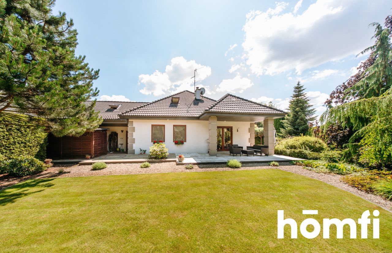 Elegant House with a Beautiful Garden | Rozgarty - House - Sale - Toruński, Zławieś Wielka / Rozgarty