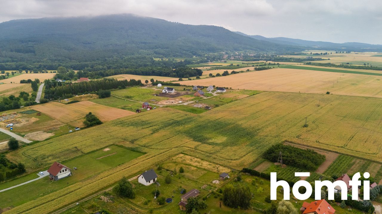 Sunny 1,700 m² plot with a view of Mount Ślęża - Plot - Sale - Świdnicki, Marcinowice / Biała