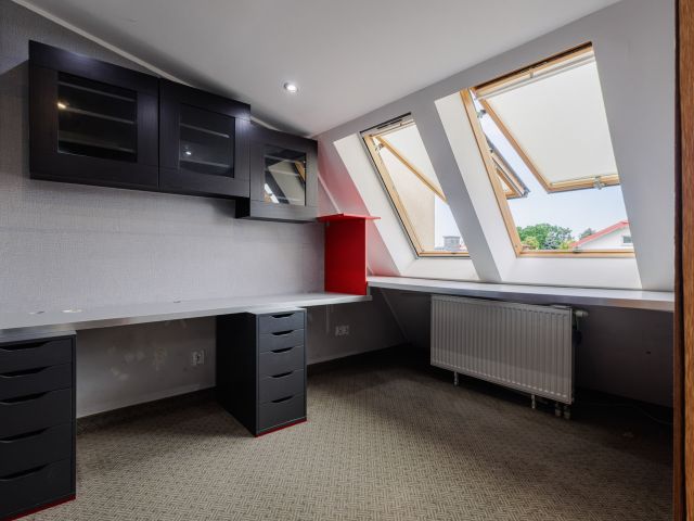 A 66 sqm 2-room apartment with a rooftop terrace - Квартира - Продаж - Wołomiński, Ząbki