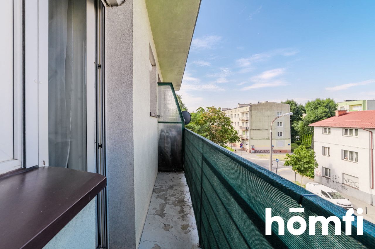 A functional 33.5 m² studio apartment for sale, located in a well-connected part of Łódź. - Apartment - Sale - Łódź, Polesie