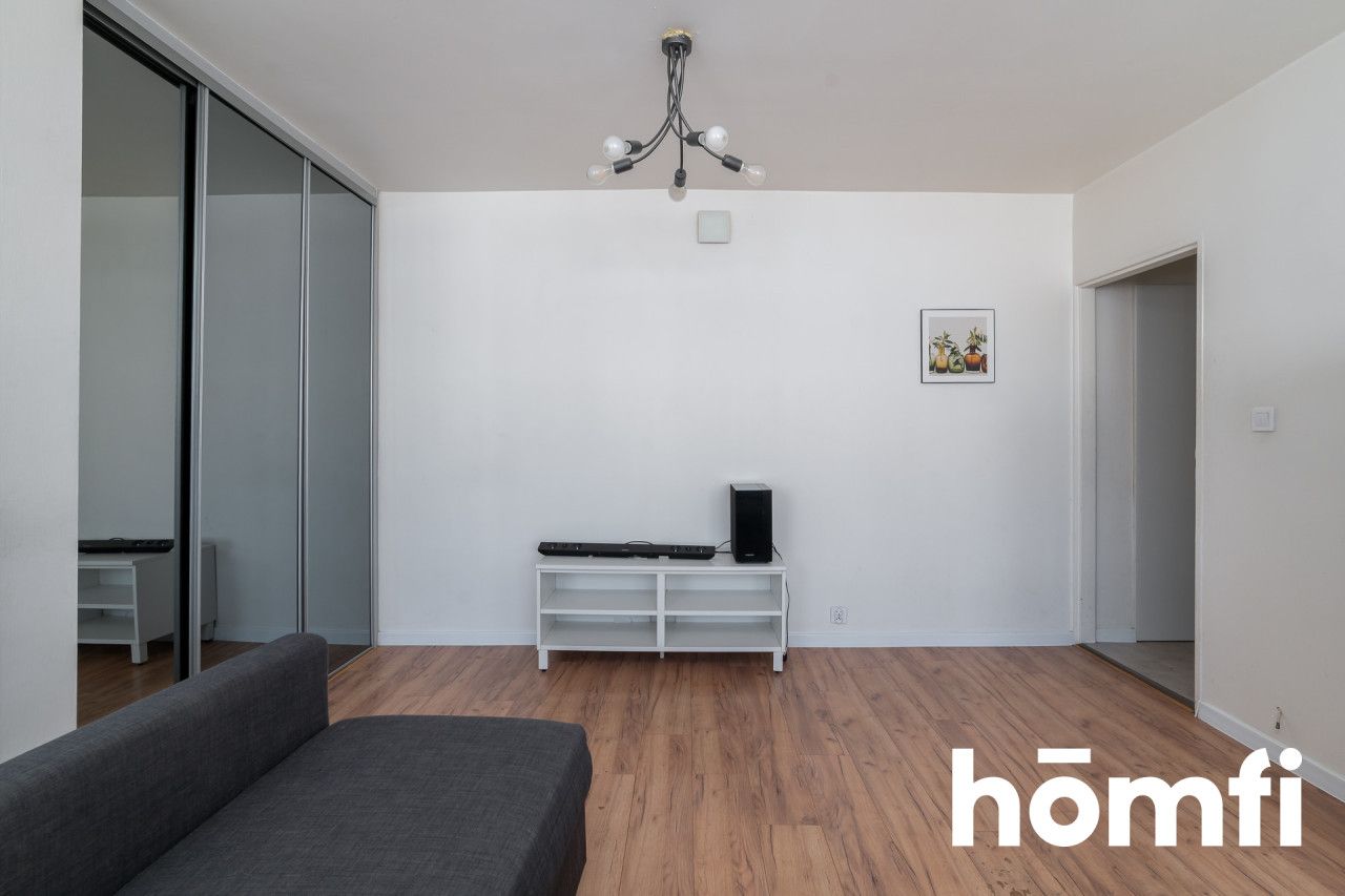 A functional 33.5 m² studio apartment for sale, located in a well-connected part of Łódź. - Apartment - Sale - Łódź, Polesie