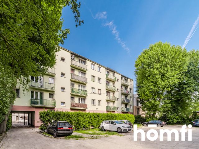 A functional 33.5 m² studio apartment for sale, located in a well-connected part of Łódź. - Apartment - Sale - Łódź, Polesie