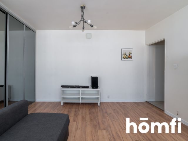 A functional 33.5 m² studio apartment for sale, located in a well-connected part of Łódź. - Apartment - Sale - Łódź, Polesie