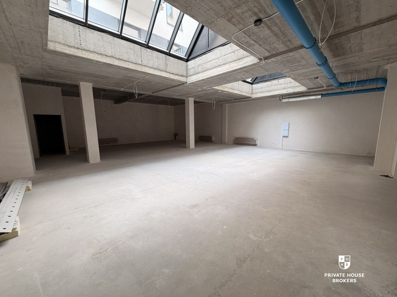Spacious business premiss for sale in the heart of the Stare Podgórze district - Commercial premises - Sale - Kraków, Podgórze