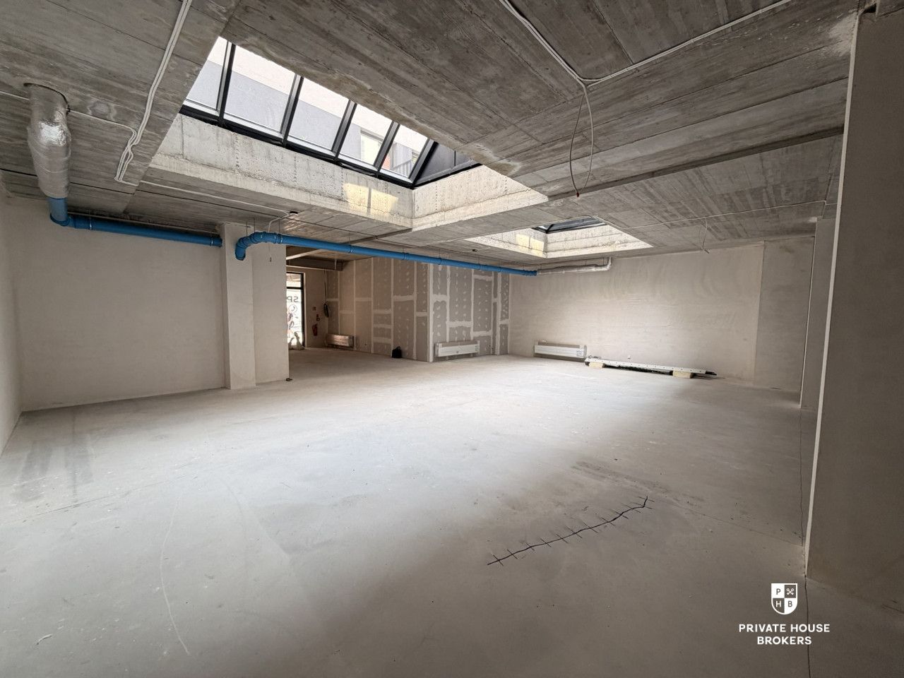 Spacious business premiss for sale in the heart of the Stare Podgórze district - Commercial premises - Sale - Kraków, Podgórze