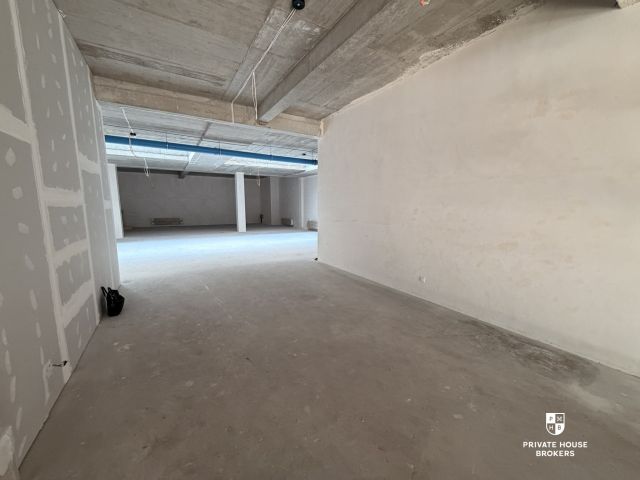 Spacious business premiss for sale in the heart of the Stare Podgórze district - Commercial premises - Sale - Kraków, Podgórze