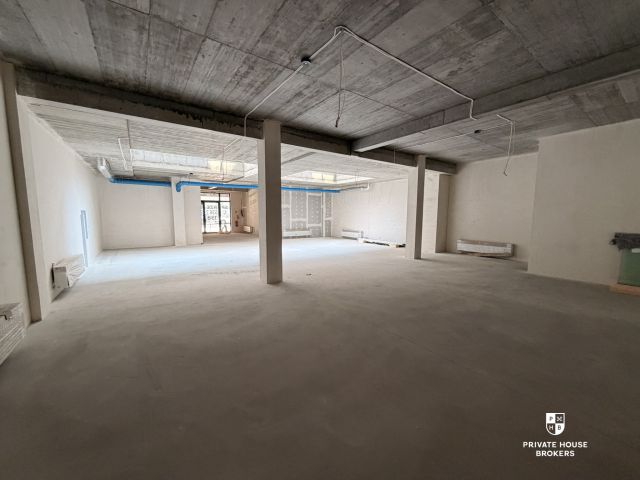 Spacious business premiss for sale in the heart of the Stare Podgórze district - Commercial premises - Sale - Kraków, Podgórze