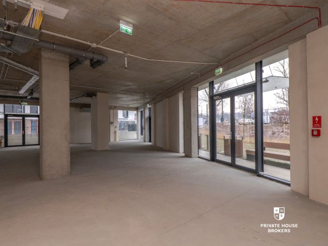 Commercial space Rydlówka strepet 300 sqm - Commercial premises - Rent - Kraków, Podgórze