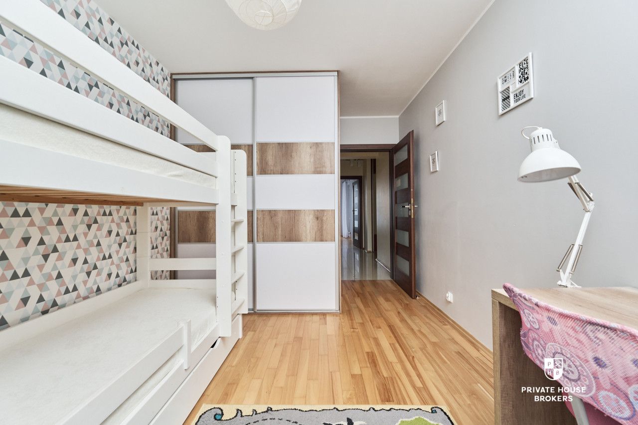 BEAUTIFUL 3 ROOM WITH GARAGE AND BALCONY - Apartment - Rent - Wrocław, Krzyki / Tarnogaj