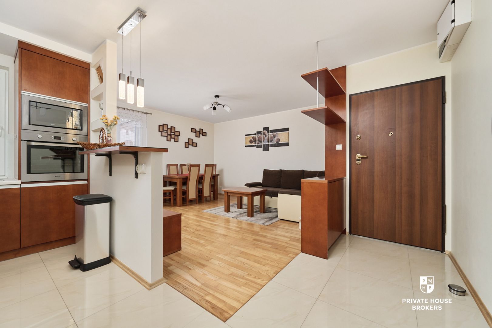 BEAUTIFUL 3 ROOM WITH GARAGE AND BALCONY - Apartment - Rent - Wrocław, Krzyki / Tarnogaj
