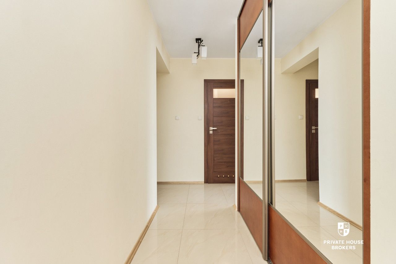 BEAUTIFUL 3 ROOM WITH GARAGE AND BALCONY - Apartment - Rent - Wrocław, Krzyki / Tarnogaj