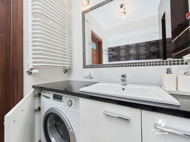 BEAUTIFUL 3 ROOM WITH GARAGE AND BALCONY - Apartment - Rent - Wrocław, Krzyki / Tarnogaj