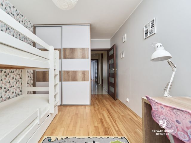 BEAUTIFUL 3 ROOM WITH GARAGE AND BALCONY - Apartment - Rent - Wrocław, Krzyki / Tarnogaj